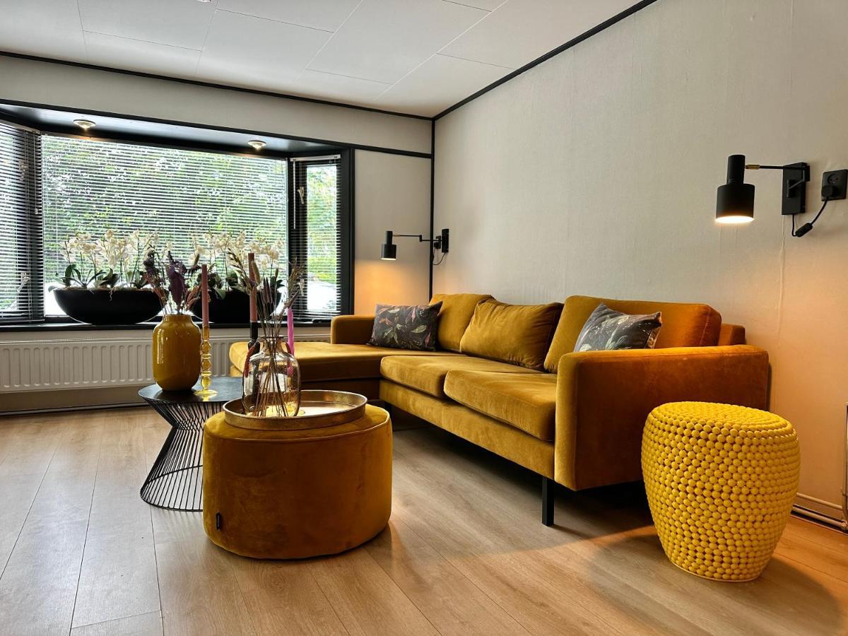 Gezellig Chalet Met 2 Slaapkamers Aan Bosrand Erm Exterior foto